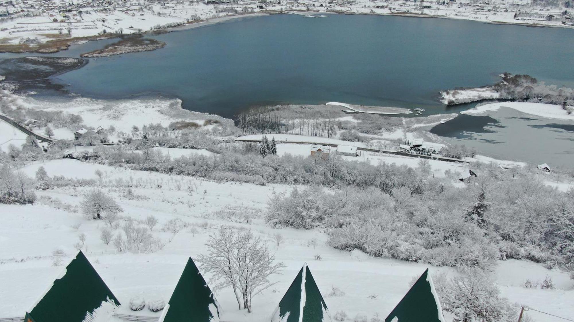 Suncani Brijeg Eco Village Plav Exterior photo